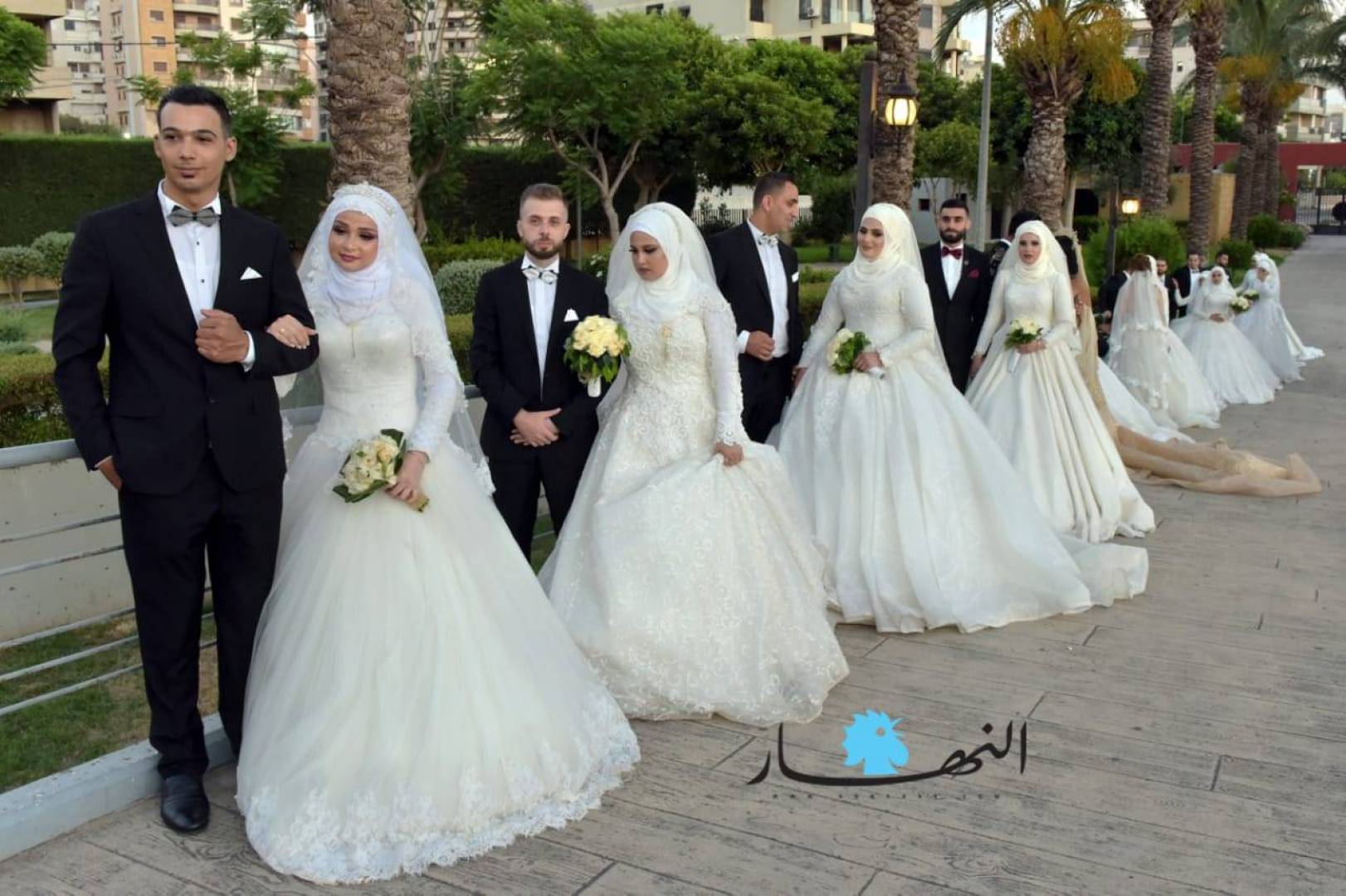 مشهد من العرس الجماعي (النهار)