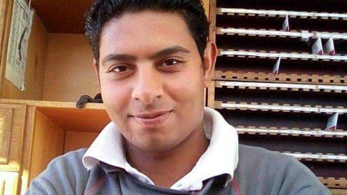 الشاب كيرلس شحاتة، 26 عاماً، والذي كان يعمل مدرباً للسباحة