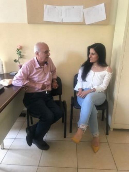 الفنانة بيا خليفة شحرور مع رئيس التحرير فؤاد رمضان