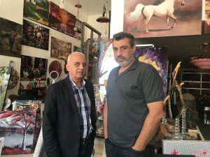 الفنان التشكيلي حسين سلوم مع رئيس التحرير فؤاد رمضان