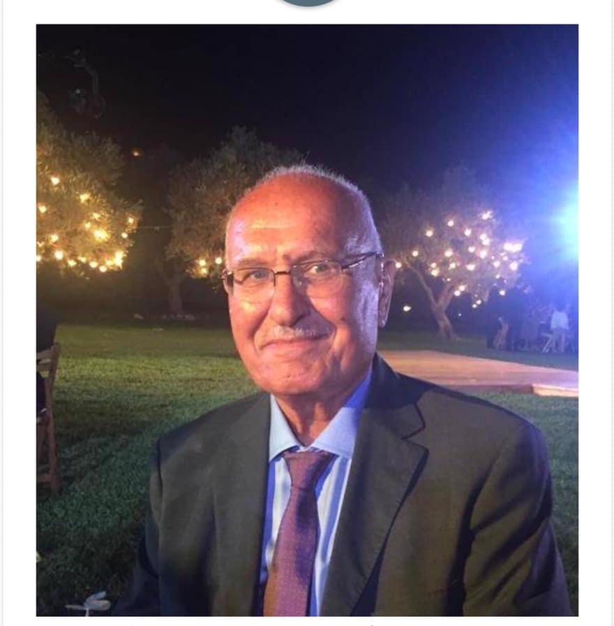 المرحوم أبو ياسر هاني شعيب.. الشكر الكبير له ولكلّ من ساهم بحضور المكتبة العامة في هواء الخيام الثقافيّ المحدود حينها