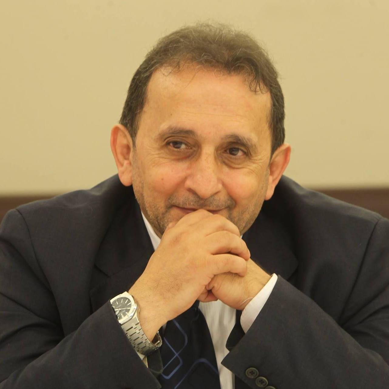 الإعلامي والمحلل السياسي نبيل هيثم