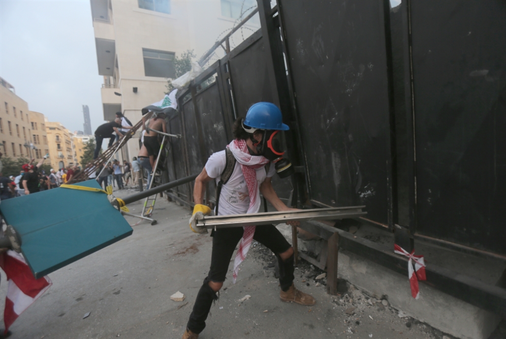 سيترجم العنف المكبوت على مر سنوات تمرداً على الفصل المديني بين الأغنياء والفقراء (هيثم الموسوي)