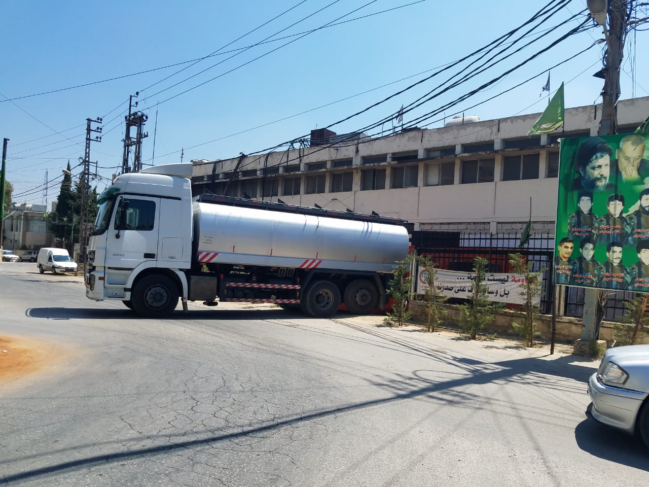 البلدية تشتري الفيول من منشأة الزهراني مباشرة.. ولغاية تاريخ اليوم لم تشتر البلدية الفيول إلا بالسعر الرسمي المحدد للحهات الرسمية