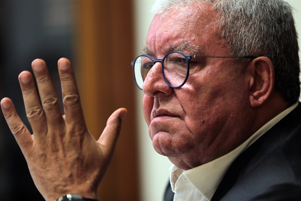 تدخّلات سياسيّة دفعت وزير الداخلية إلى اتخاذ قرار بتحييد القوى الأمنيّة (هيثم الموسوي)