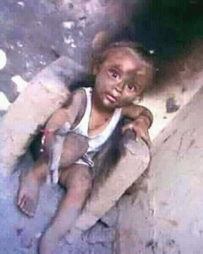 في نظرات عينيك عجباً عجابا