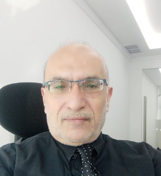 الكاتب سهيل علي غصن