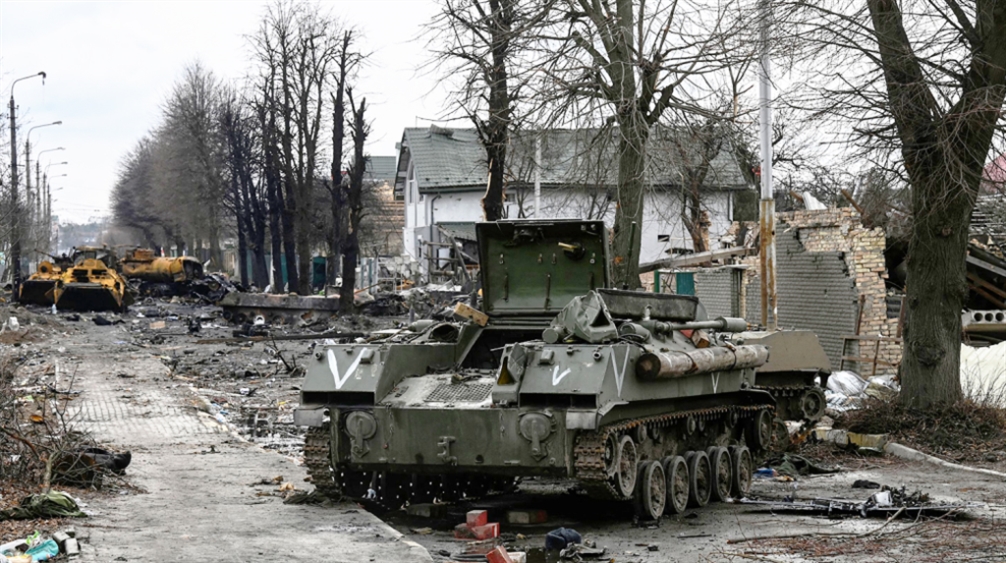أفادت وزارة الدفاع الروسية بأنّ القوات الأوكرانية نشرت راجمات صواريخ بين الأبنية السكنية (أ ف ب )