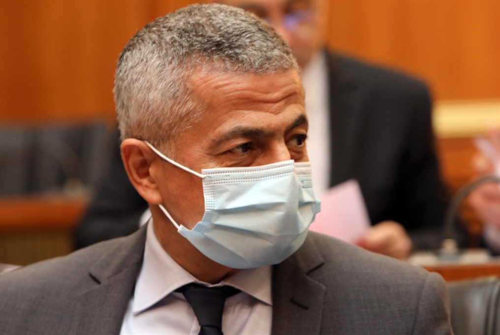 تهريب 220 مليون دولار من حقوق السحب