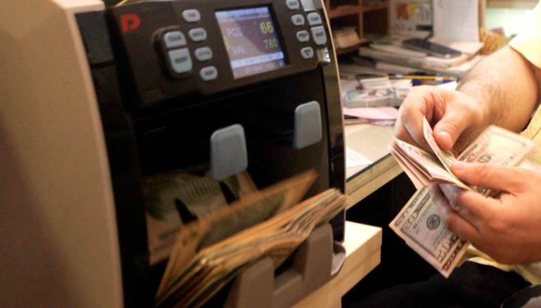 مخاوف جدّية من الدخول في فراغ حكومي ومن ثم رئاسي (المدن)