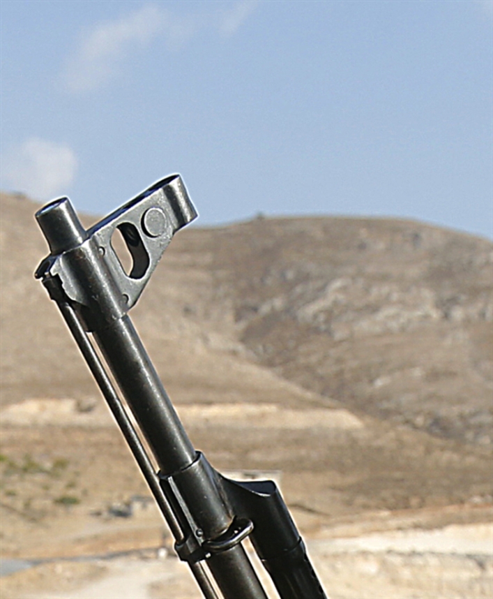 لا ينضب الرصاص لا في الأفراح ولا في الأتراح (هيثم الموسوي)