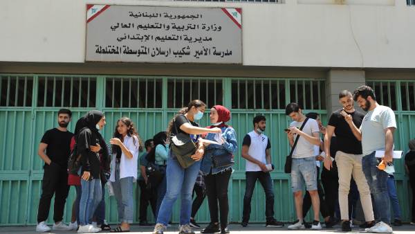 وصل عدد الطلاب الذين حصلوا على امتياز جيد جداً إلى 9624 طالباً (مصطفى جمال الدين)