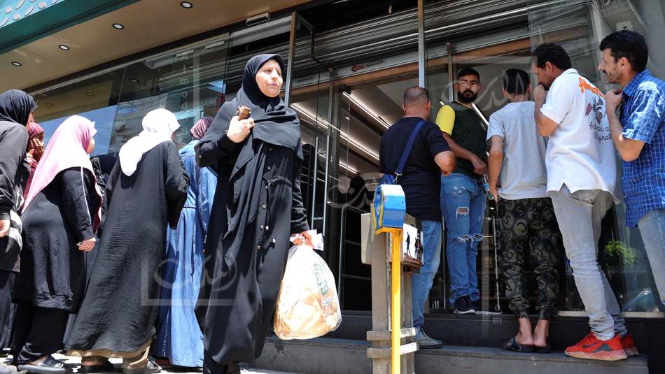 تواجه وزارة الاقتصاد تحديات كبيرة لتأمين القمح في الأيام القليلة المقبلة (مصطفى جمال الدين)