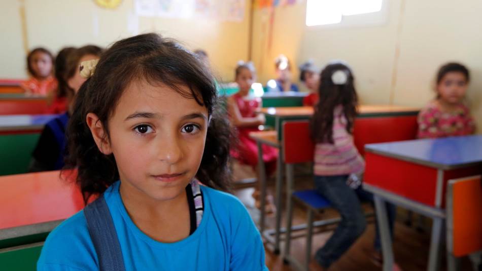 انهيار دراماتيكي حلّ بالتعليم الرسمي (Getty)