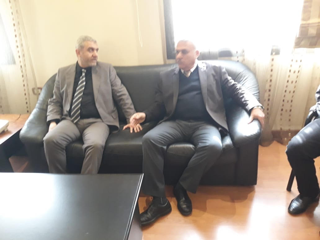 محافظ النبطية الدكتور حسن فقيه مستقبلا وزير العمل الدكتور مصطفى بيرم