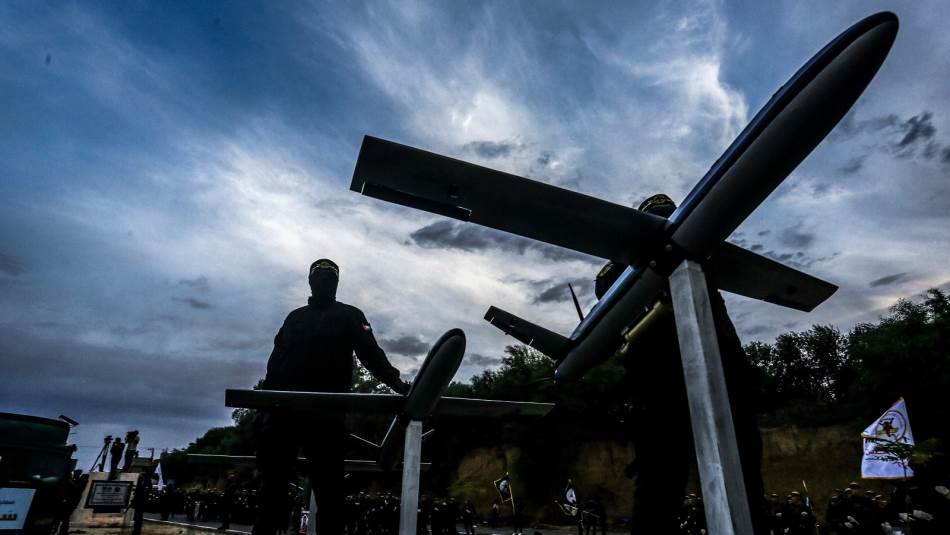 القدرة على الاستفادة من كل ما هو متوفر في غزة حتى آخر قطعة خردة (Getty)