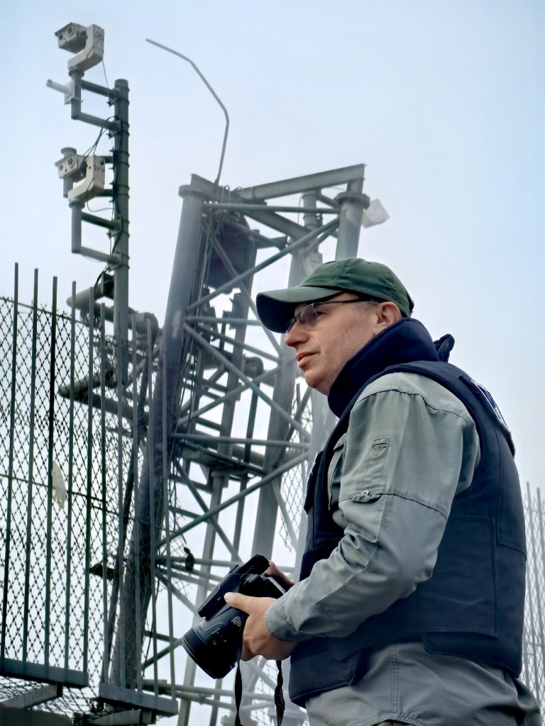 علي شعيب: أتخذ بعض التدابير الاحترازية بسبب نظرة العدو الإسرائيلي إليّ كصحافي مقاوم