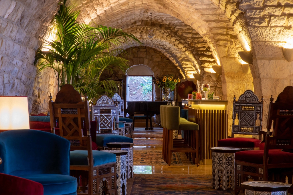 بيت Indira للضيافة