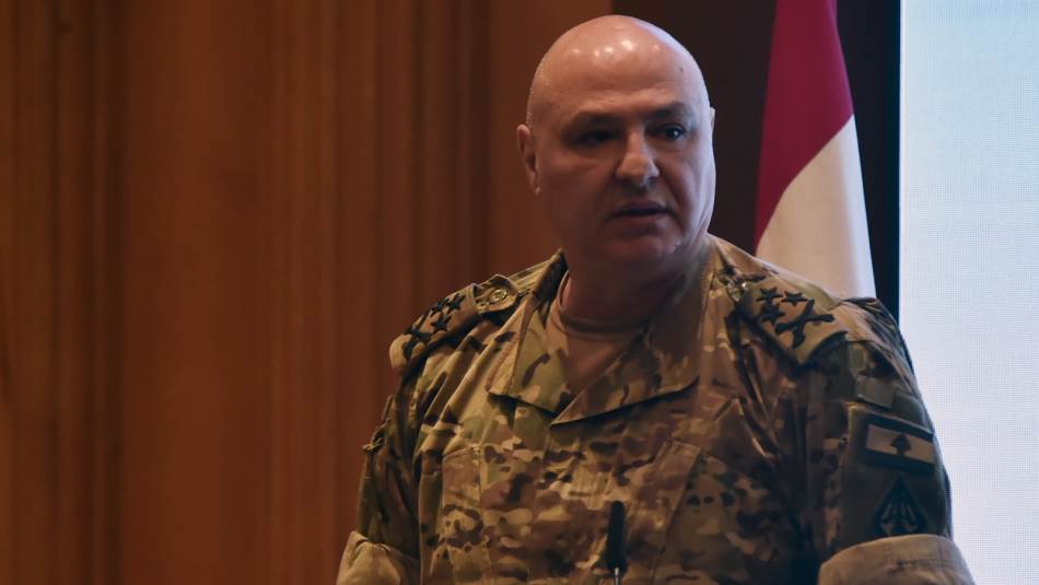 أي فراغ في قيادة المؤسسة العسكرية سيسهم في مفاقمة الأوضاع (Getty)