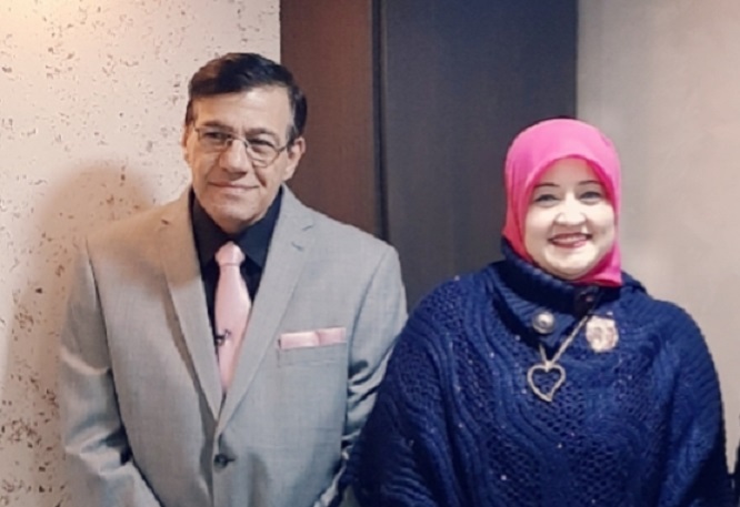 د. سناء الشّعلان والكاتب عباس داخل حسن