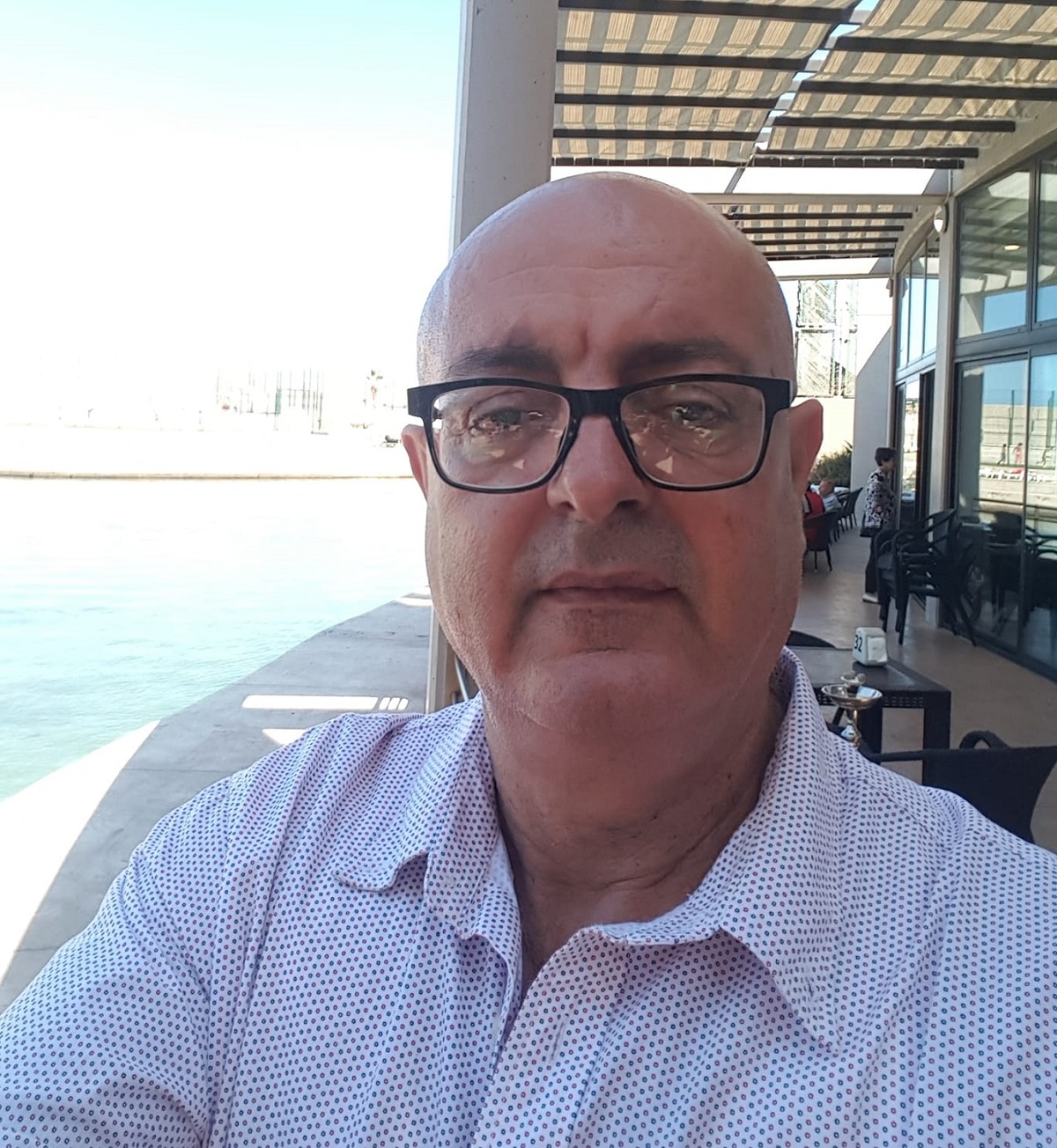 العميد المتقاعد حسين الشيخ علي