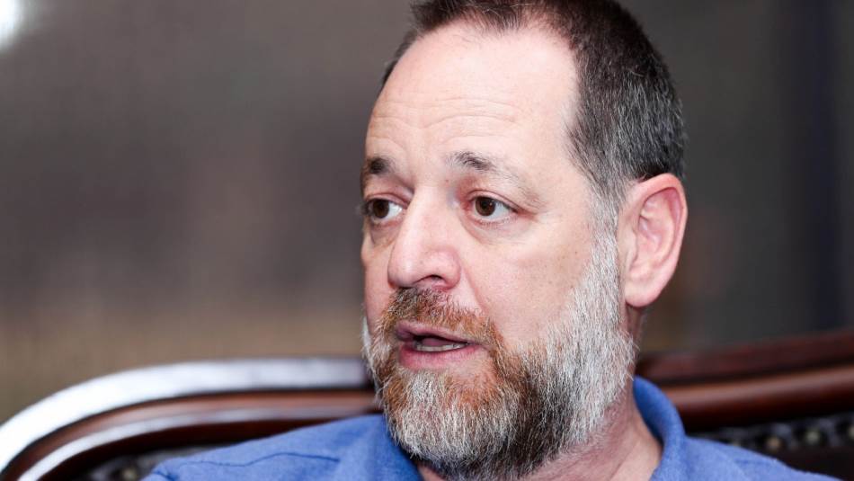 يستمر وزير الماليّة يوسف الخليل بلعب دور شائك وملتبس، في سياق التحقيقات الراهنة(الأرشيف)