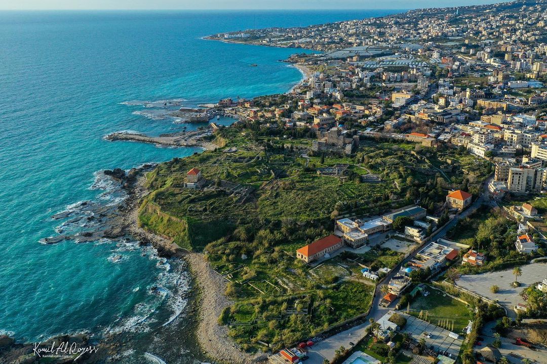 من صفحة المصوِّر كميل الريّس