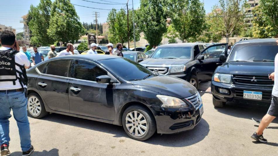 مسرح الجريمة أمام أحد المطاعم في زحلة (المدن)