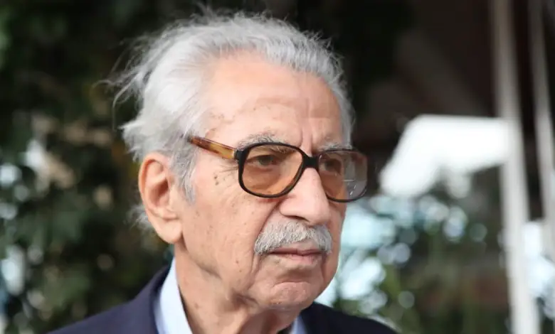 المناضل الفذ، الأديب والشاعر الأستاذ حبيب صادق