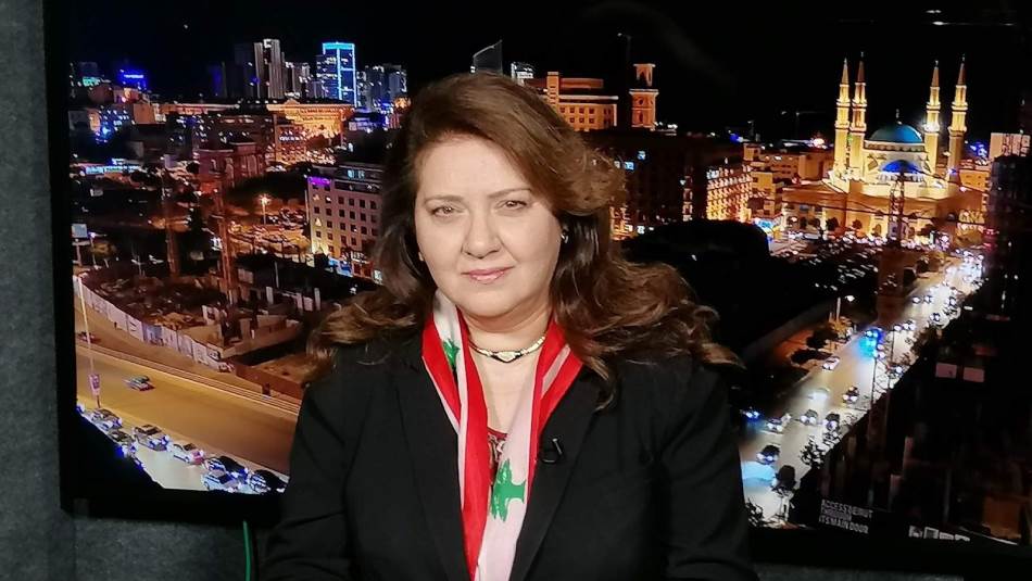 جينا الشماس.. اتهمها الوزير السّابق نُهاد المشنوق بـ التشهير