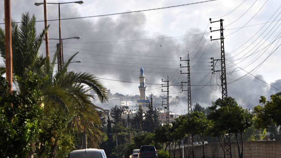 اللاجئون الفلسطينيون في لبنان وقعوا في خيارات بائسة (Getty)