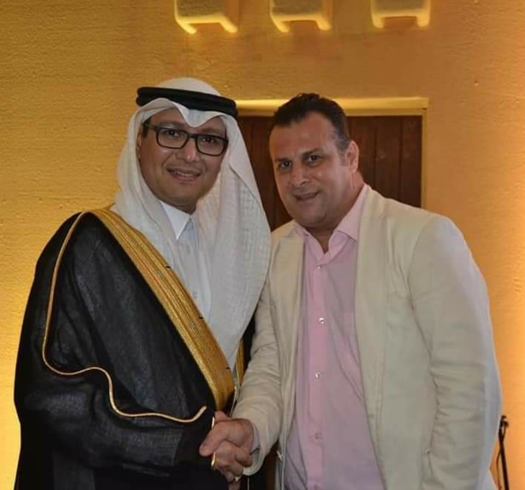 المنسق الإعلامي لمؤسسة حسن صعب للدراسات والابحاث محمد ع.درويش  السفير السعودي في لبنان وليد البخاري