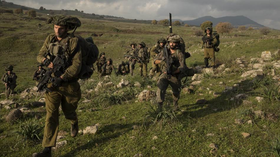 ما يجري حالياً هو معركة بين حربين (Getty)