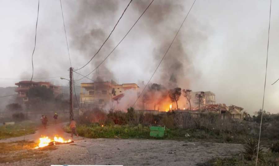 القصف في حولا