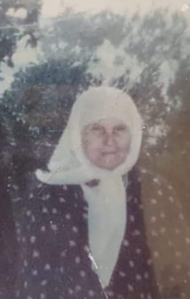 المرحومة الحاجة فاطمة خريس (ام محمد علي نصار )، جدّة السيدة هيفاء نصّار