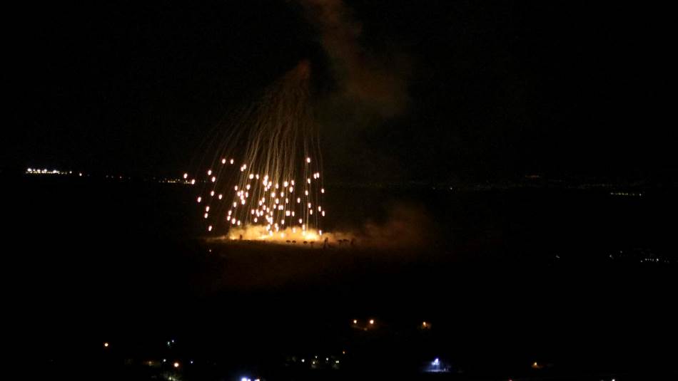 المادة الحارقة تقتل التربة وتلوث البيئة (Getty)