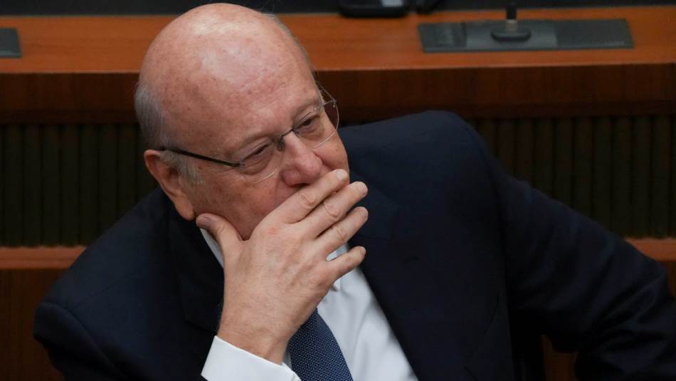 على مدار سنوات ولايته أدار ميقاتي الملفات الاقتصادية بعقلية الزبائنية التي يبرع بها (علي علوش)