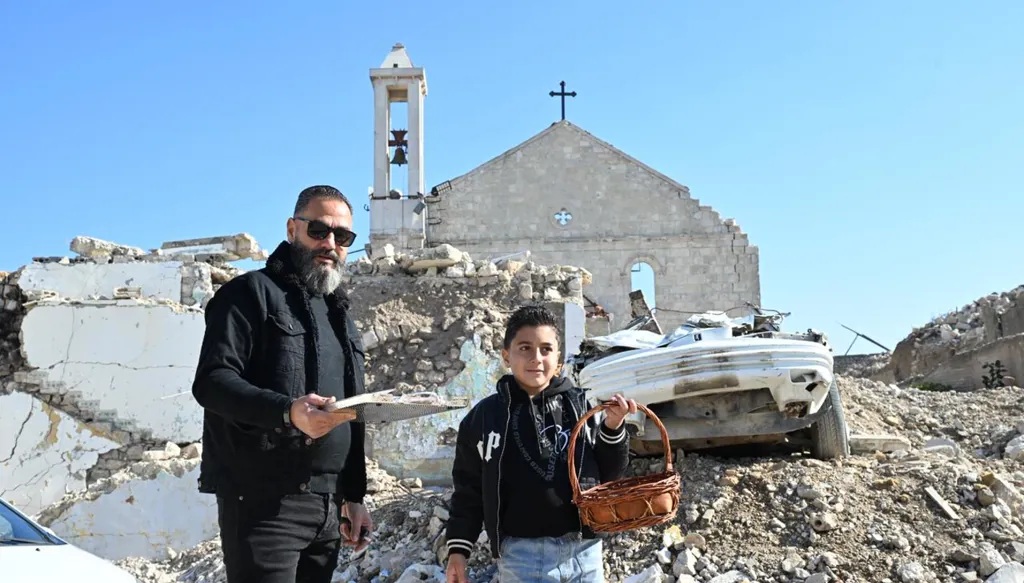 تواصل الغارات على جنوب لبنان على الرغم من حلول العيد