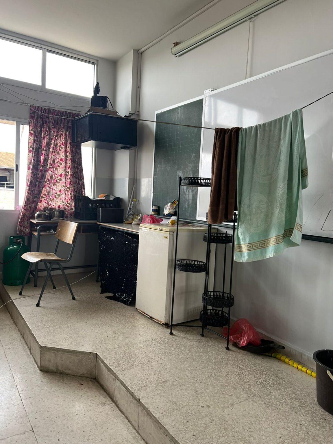 4 مراكز إيواء في صور لا زالت تضم 550 نازحًا