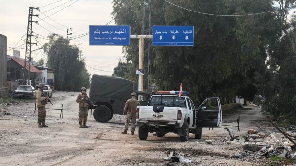 طبق الجيش تعليمات صارمة خلال عودة أهالي القرى الجنوبية إلى قراهم (وسائل التواصل)