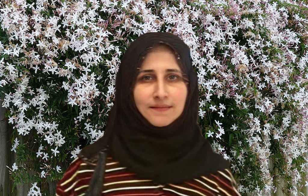 فقيدة الخيام الغالية المأسوف عليها المرحومة الحاجة منال علي عكر