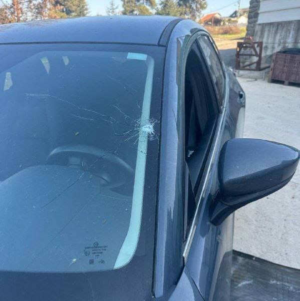 المركبة التي يدّعي اعدو أنها أصيبت برصاصة في منطقة أفيفيم بالجليل الغربي