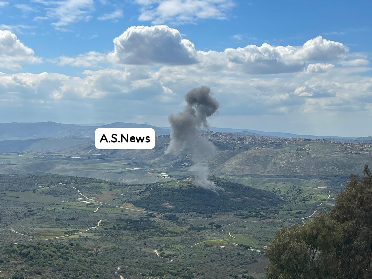 غاره على منطقة ديس الخريبة في راشيا الفخار