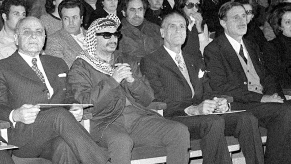 نعم لكل من يدعو إلى المصالحة والحوار (Getty)