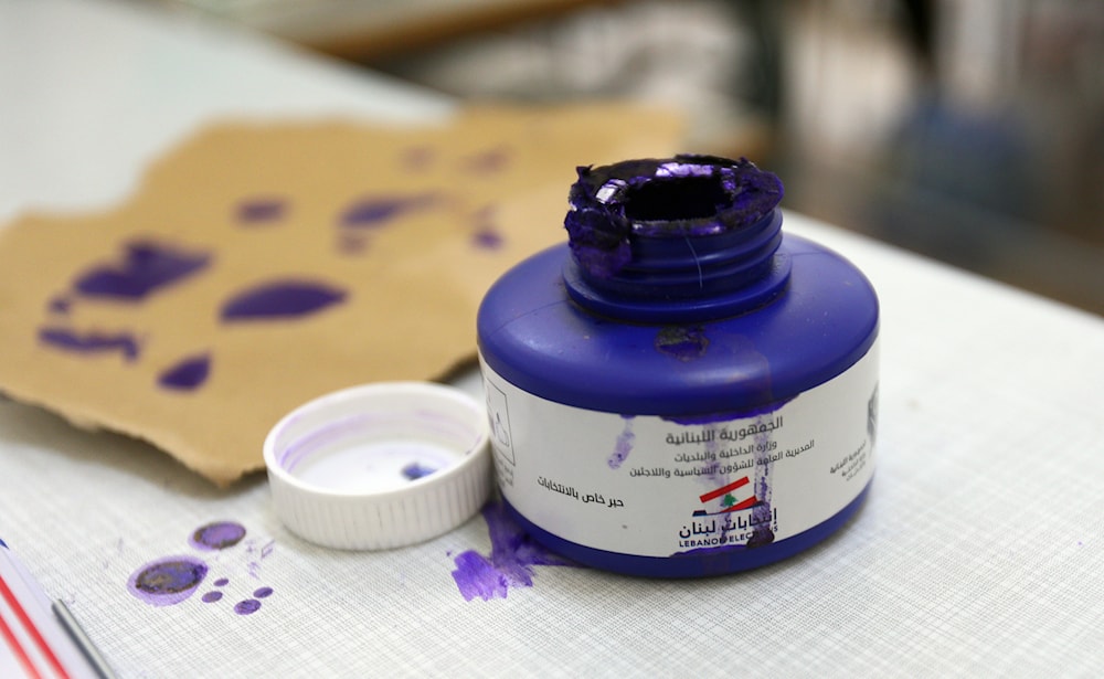 هناك دعوات من الأهالي لقيام مبادرات فردية من أجل تأمين النقل لأبناء البلدة (مروان بو حيدر)