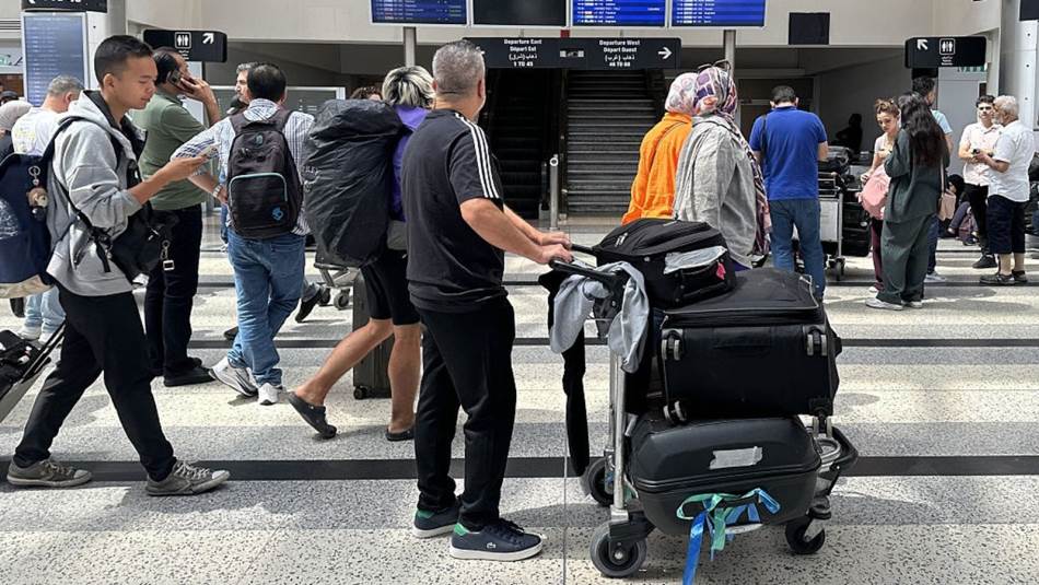 الحرب بين إيران وإسرائيل تنعكس سلباً على لبنان (Getty)