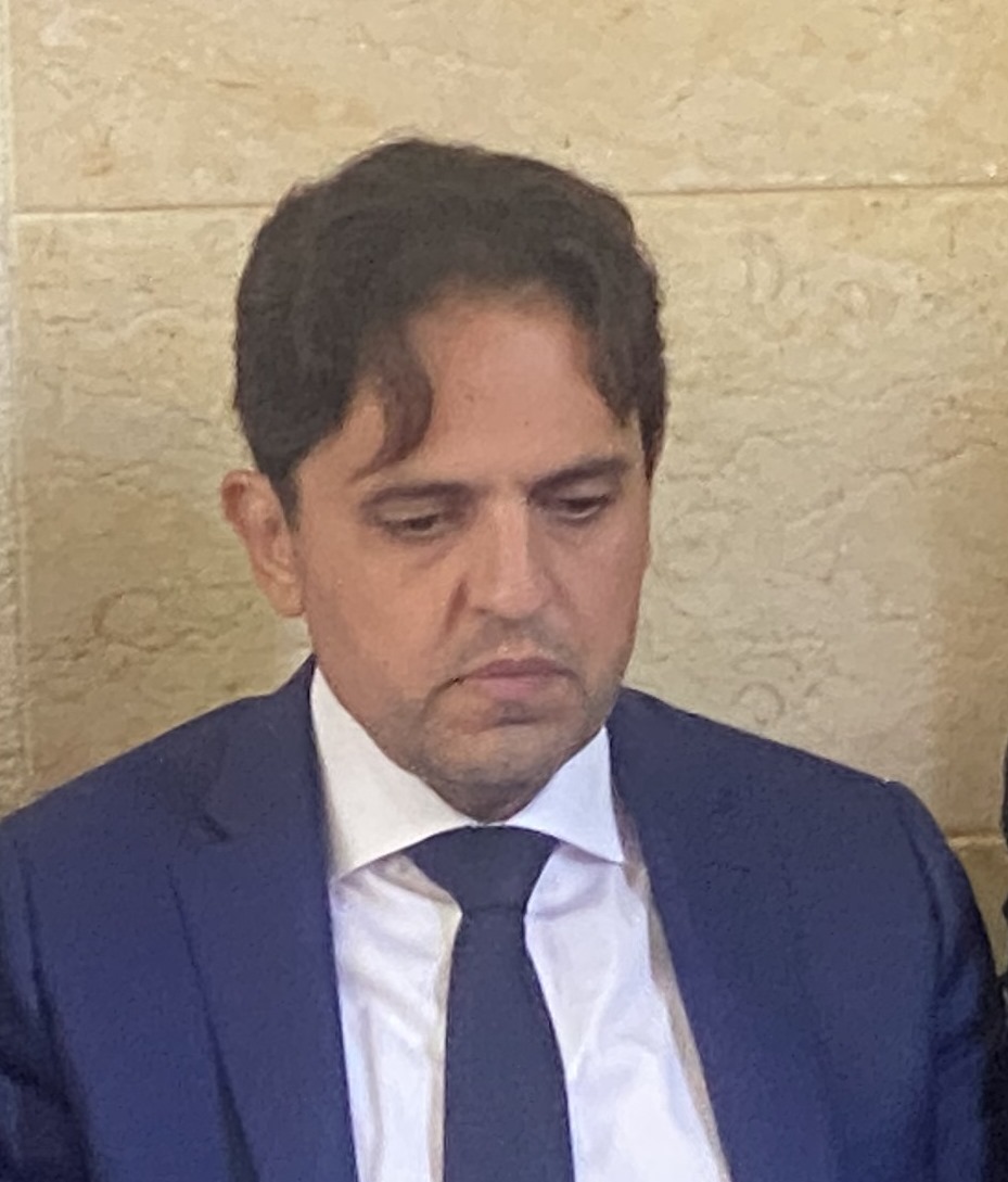 السفير مجدي غالب رمضان