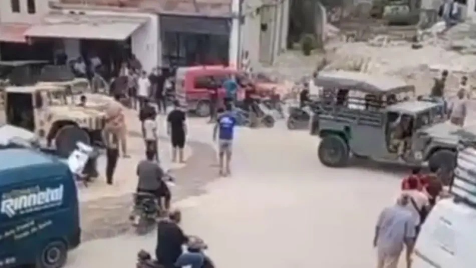 انفجار مخزن أسلحةالتحقيقات الأولية توحي بأن ما حصل هو خطأ بشري خلال تفكيك بعض الصواريخ. (getty)