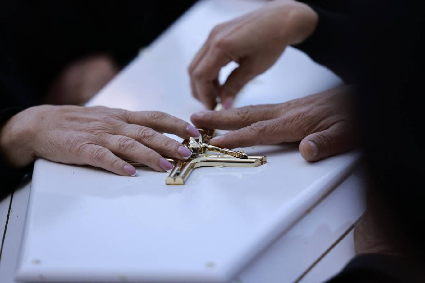 منذ يومين، قتلت إسرائيل ثلاثة شبان من بلدة عين إبل قرب مدينة بنت جبيل عاصمة القضاء (ا ف ب)