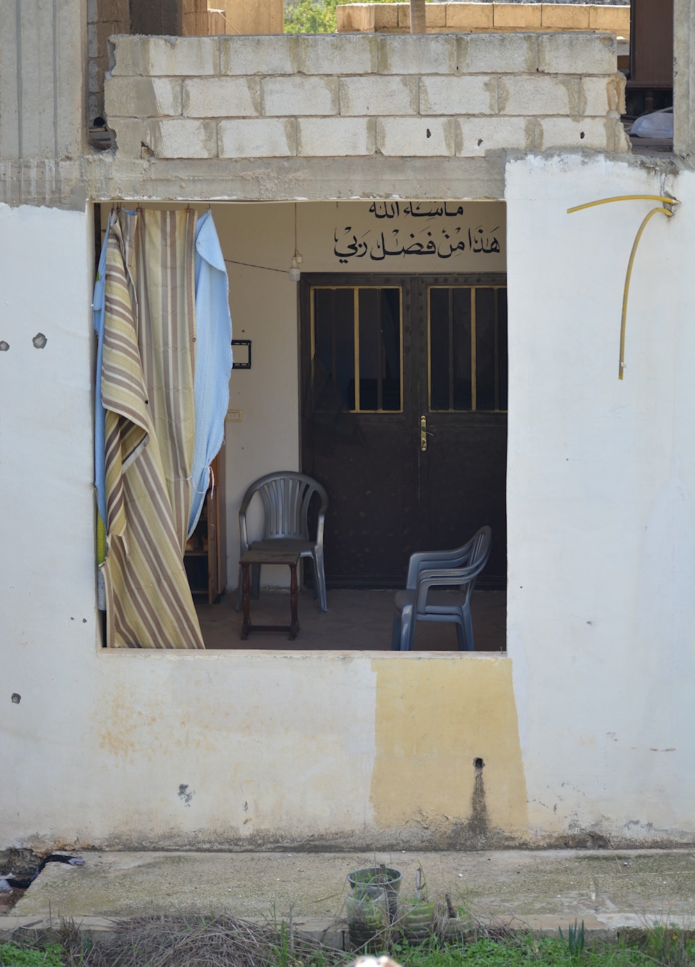 قرية عيترون الحدودية خالية من سكانها بعد حرب 66 يوماً (الأخبار)